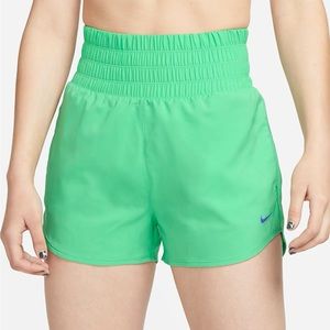 Women's Ultra High-Waisted 3" Brief-Lined
Shorts
Nike Dri-FIT One